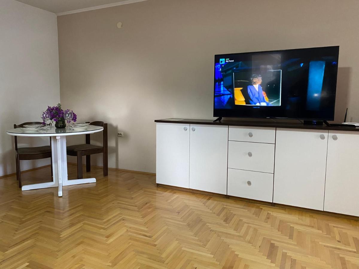 Sis 2 Bedroom 2 Bath With Free Parking In Ohrid Exterior photo