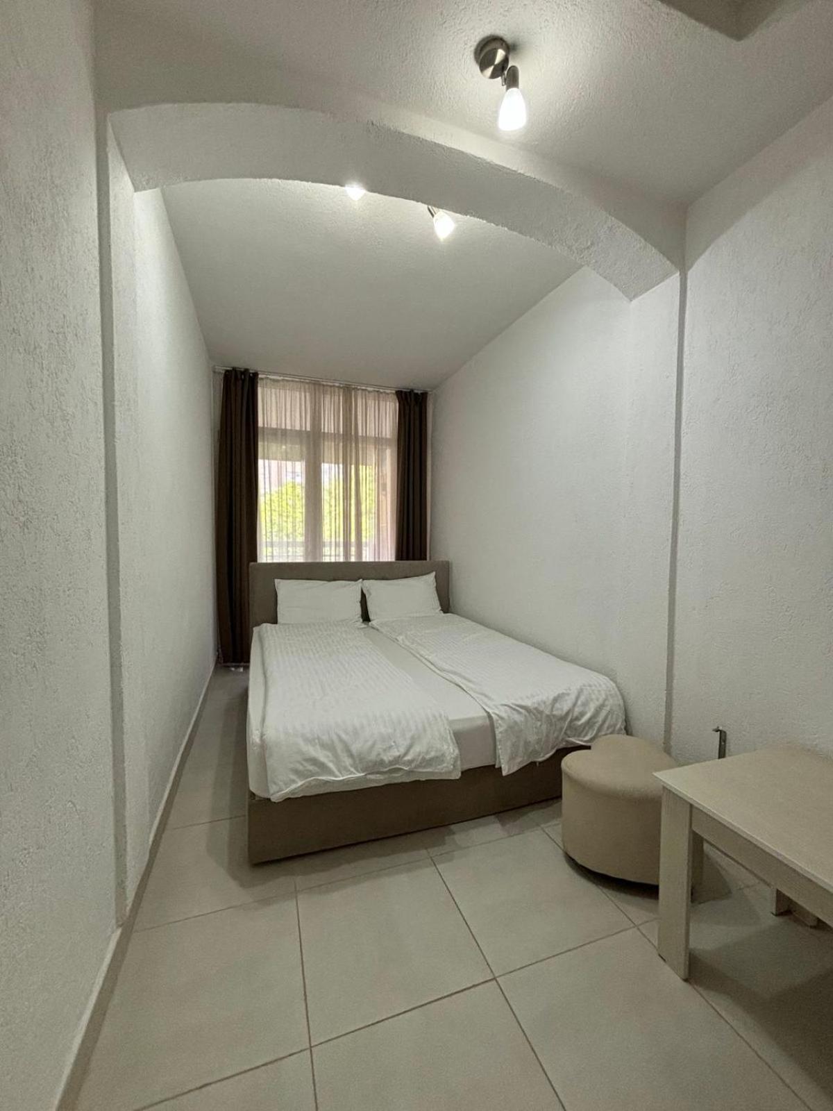 Sis 2 Bedroom 2 Bath With Free Parking In Ohrid Exterior photo